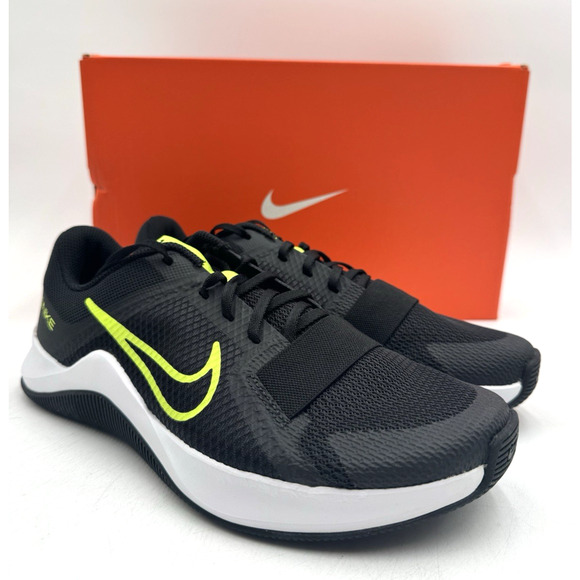 Nike MC TRAINER 2 Men's NEW Athletic Sneaker Black US Size 6.5 Medium DM0823-002 - Picture 1 of 10